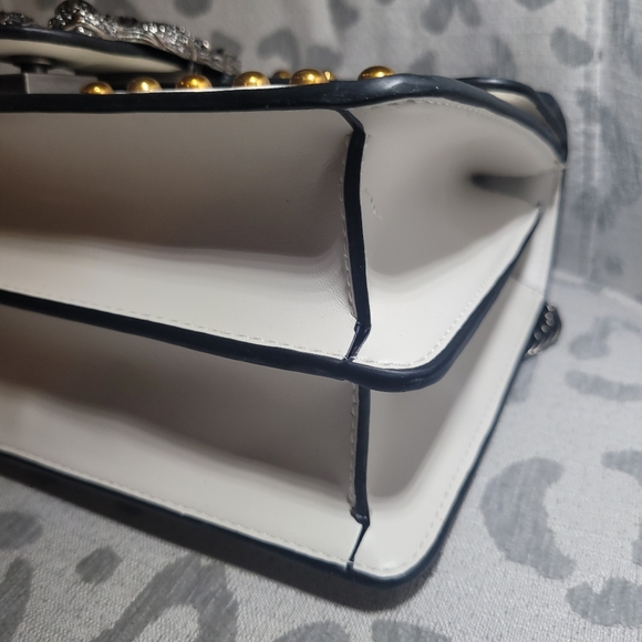 Floral Pink Red Dionysys White Faux Leather Gold Stud Black NEW - Picture 4 of 12